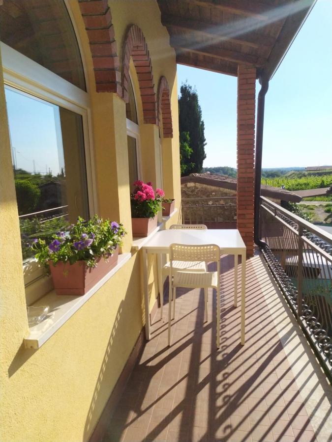 La Casetta In Collina فاليجيو سول مينشيو المظهر الخارجي الصورة